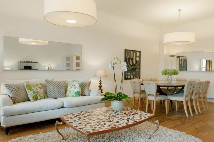 מלון Europa House Apartments