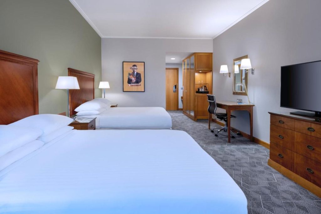 מלון Delta Hotels by Marriott Bexleyheath