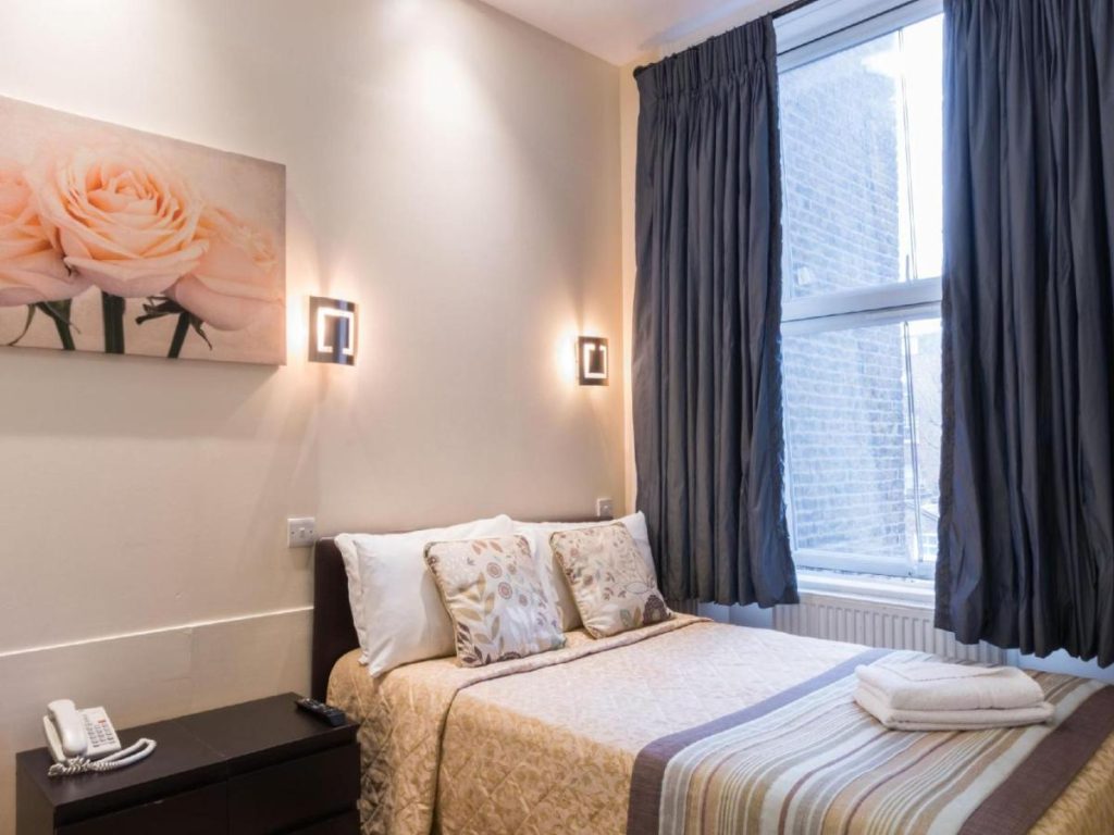 מלון Notting Hill Gate Hotel