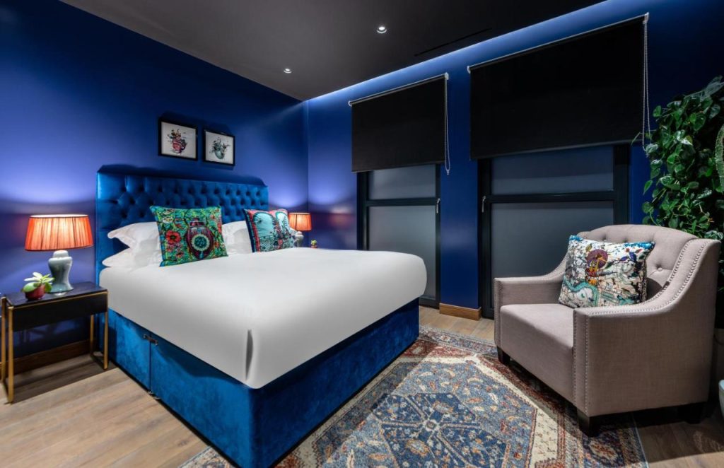 מלון The Hux Hotel
